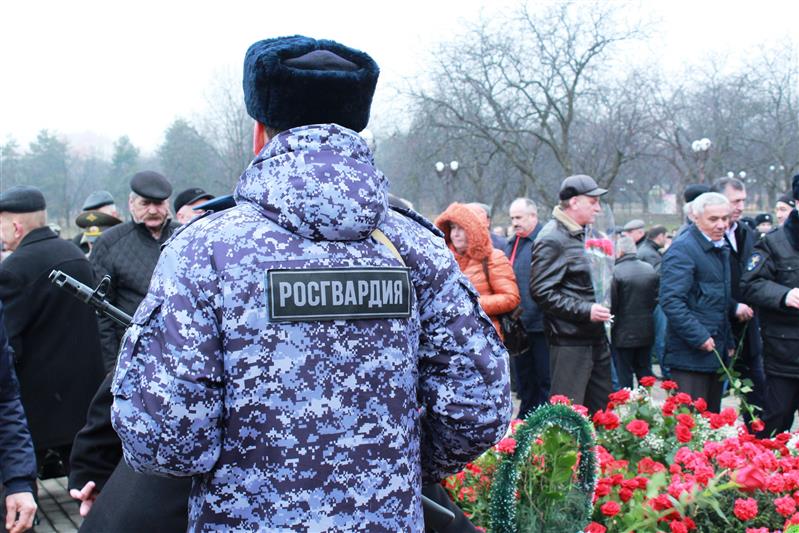 В Северо-Кавказском округе Росгвардии почтили память павших воинов-интернационалистов