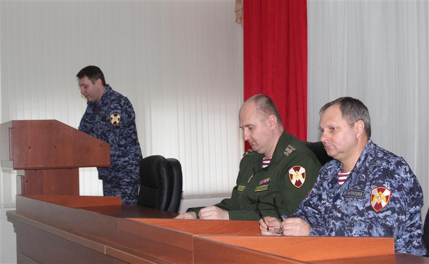 Глава центра лицензионно-разрешительной работы Управления Росгвардии по Ростовской области подвел итоги деятельности подчиненных за прошедший год
