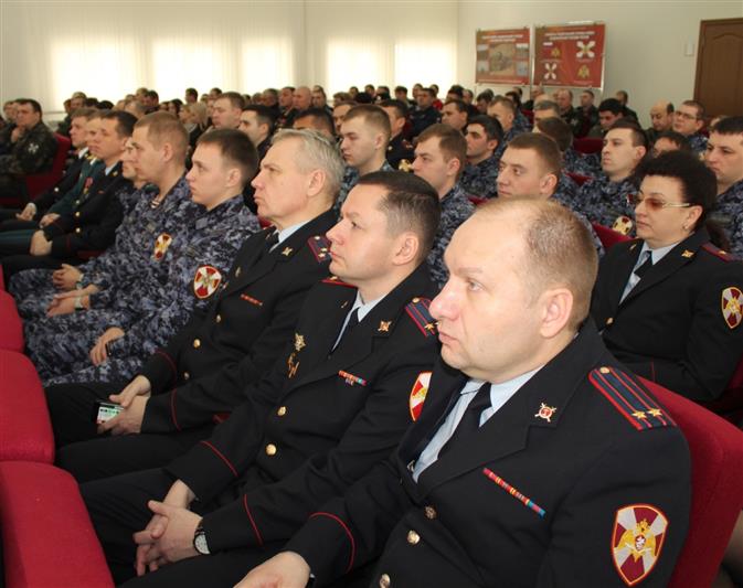 Начальник Управления Росгвардии по Ростовской области поздравил личный состав с Днем защитника Отечества