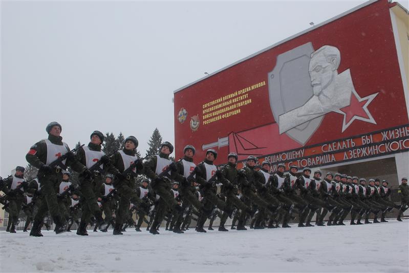 Курсанты Саратовского военного института Росгвардии готовятся к параду Победы на Красной площади