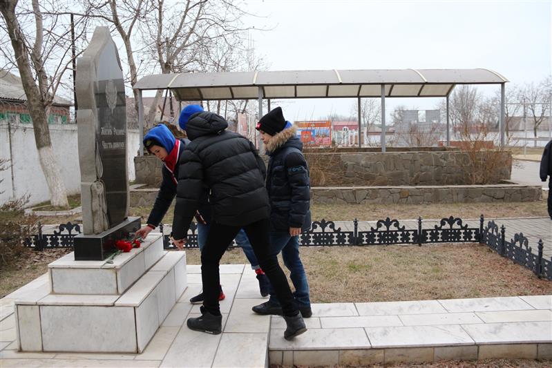 В рамках акции Росгвардии «Неделя мужества» в Ростовской области и Калмыкии проведены патриотические мероприятия  