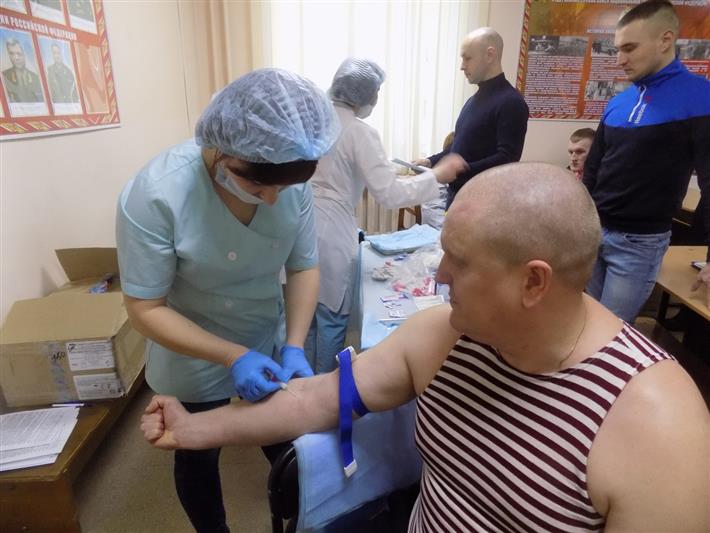 Регистр потенциальных доноров стволовых клеток для онкобольных пополнился фамилиями сотрудников кировского отдела вневедомственной охраны 