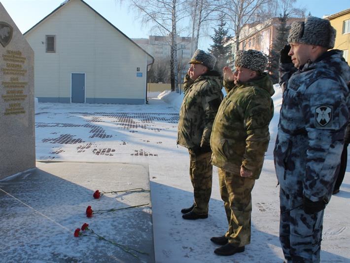 Командующий Сибирским округом проинспектировал подразделения Росгвардии в Алтайском крае