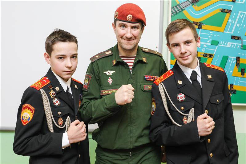В Московском президентском кадетском училище имени М.А. Шолохова прошел Урок мужества, приуроченный ко Дню защитника Отечества