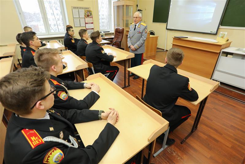 В Московском президентском кадетском училище имени М.А. Шолохова прошел Урок мужества, приуроченный ко Дню защитника Отечества