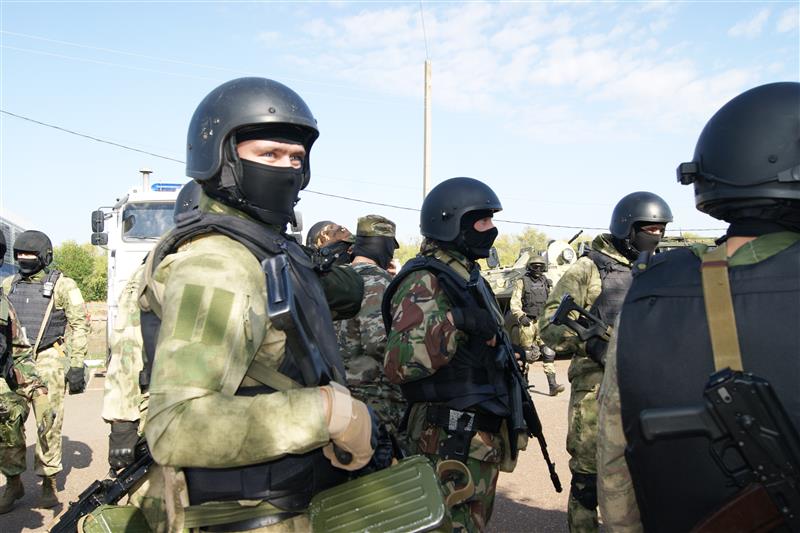 Командир оренбургского ОМОН награжден благодарственным письмом Президента России 