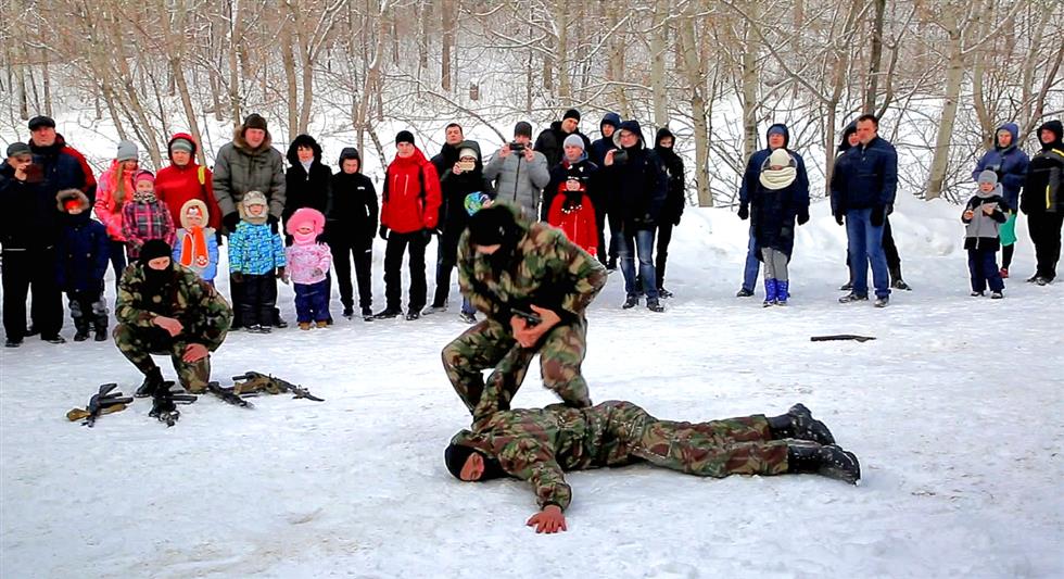 В Мордовии росгвардейцы отметили День защитника Отечества спортивным праздником
