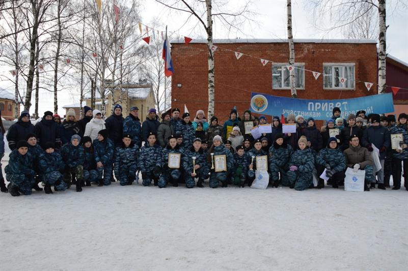 Кадеты росгвардейского класса стали чемпионами ярославского оборонно-спортивного лагеря «Снежный десант»