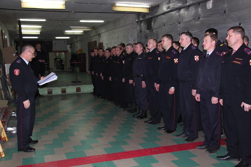 В Новосибирске сотрудники Росгвардии приняли участие в соревнованиях по стрельбе, посвящённых памяти погибшего сослуживца