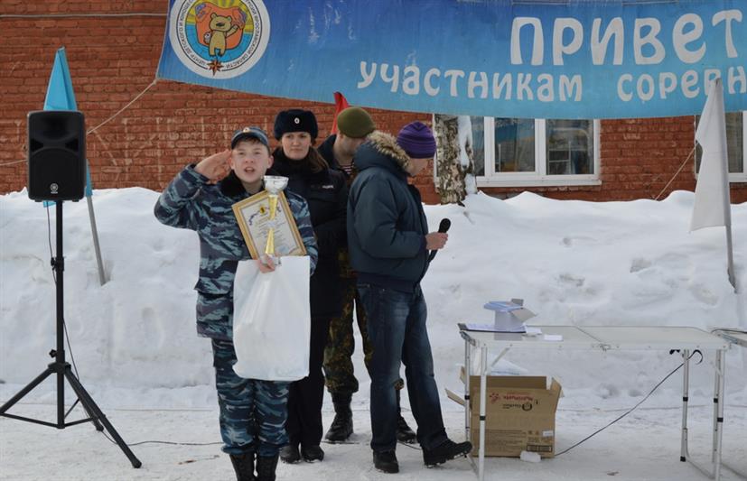 Кадеты росгвардейского класса стали чемпионами ярославского оборонно-спортивного лагеря «Снежный десант»