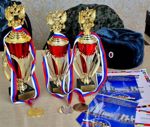 В Мордовии прошли юношеские соревнования по стрельбе, посвященные памяти погибшего при исполнении служебного долга сотрудника ОМОН