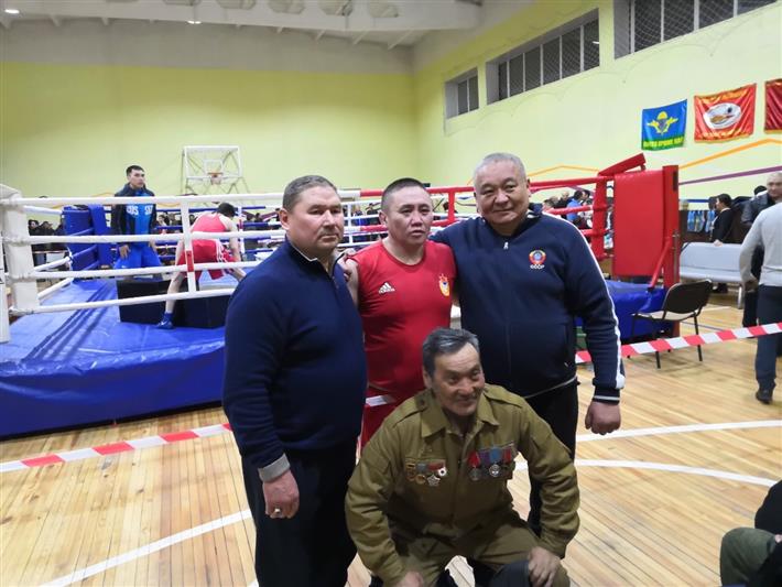 В Туве сотрудники Росгвардии стали призёрами регионального чемпионата по боксу