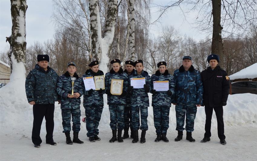 Кадеты росгвардейского класса стали чемпионами ярославского оборонно-спортивного лагеря «Снежный десант»
