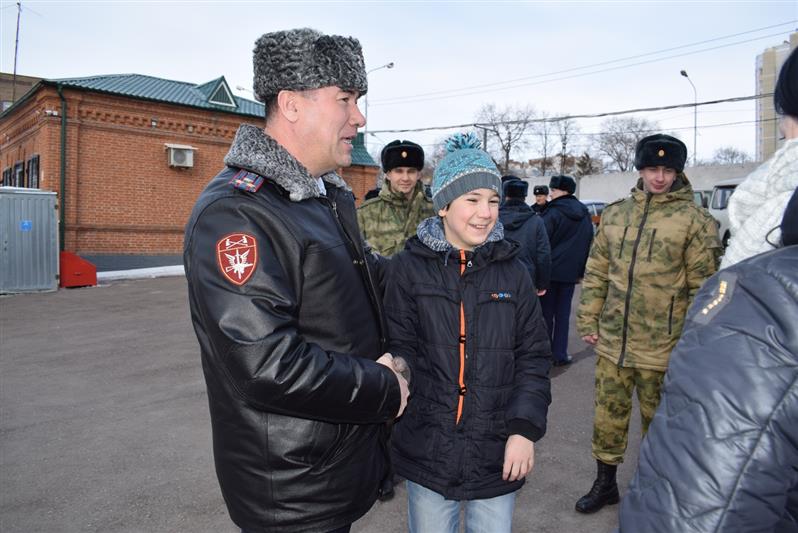 Башкирский авиаотряд Росгвардии присоединился к акции в поддержку детей с инвалидностью «Погуляй со мной» 