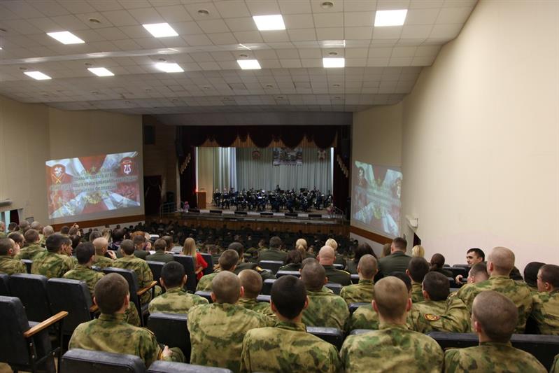 Новосибирский военный институт Росгвардии отметил годовщину своего образования