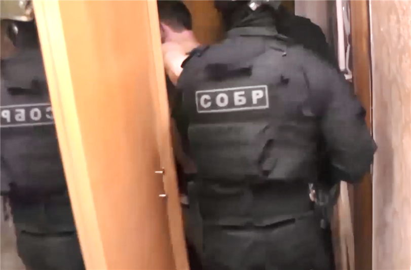 При содействии петербургского СОБР пресечена деятельность преступной группы, совершавшей мошенничества в отношении пенсионеров