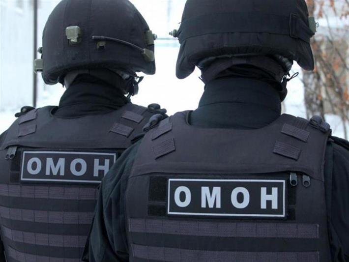 При участии нижнетагильского ОМОН из незаконного оборота изъято более 2 тонн контрафактного алкоголя