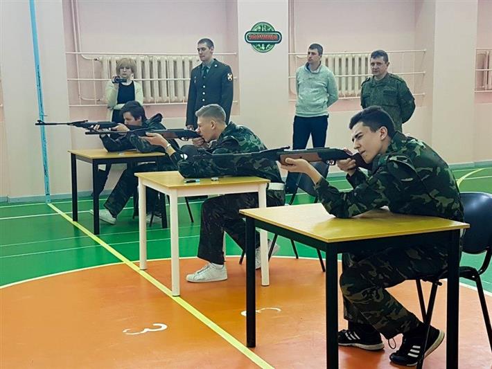 На Чукотке офицеры Росгвардии вошли в состав жюри военно-спортивной игры «Зарница-2019» 