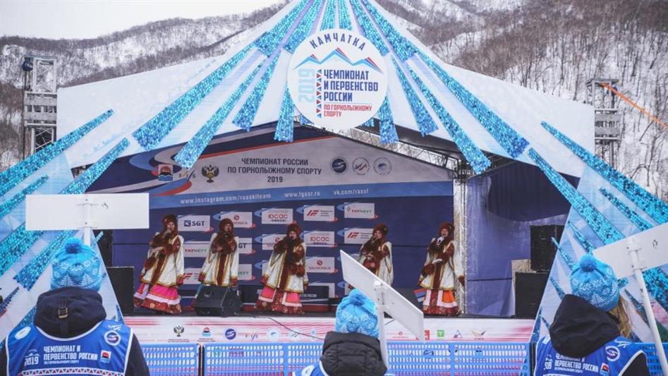 Сотрудники Росгвардии обеспечивают безопасность чемпионата и первенства России по горнолыжному спорту на Камчатке