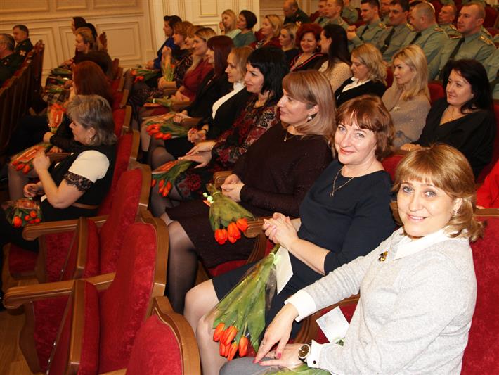 В управлении Сибирского округа Росгвардии прошли торжества по случаю 8 марта