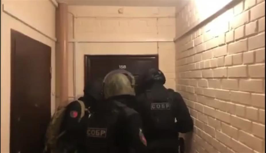 В Санкт-Петербурге при участии СОБР пресечена деятельность организованной группы воров и грабителей, орудовавшей в подземке