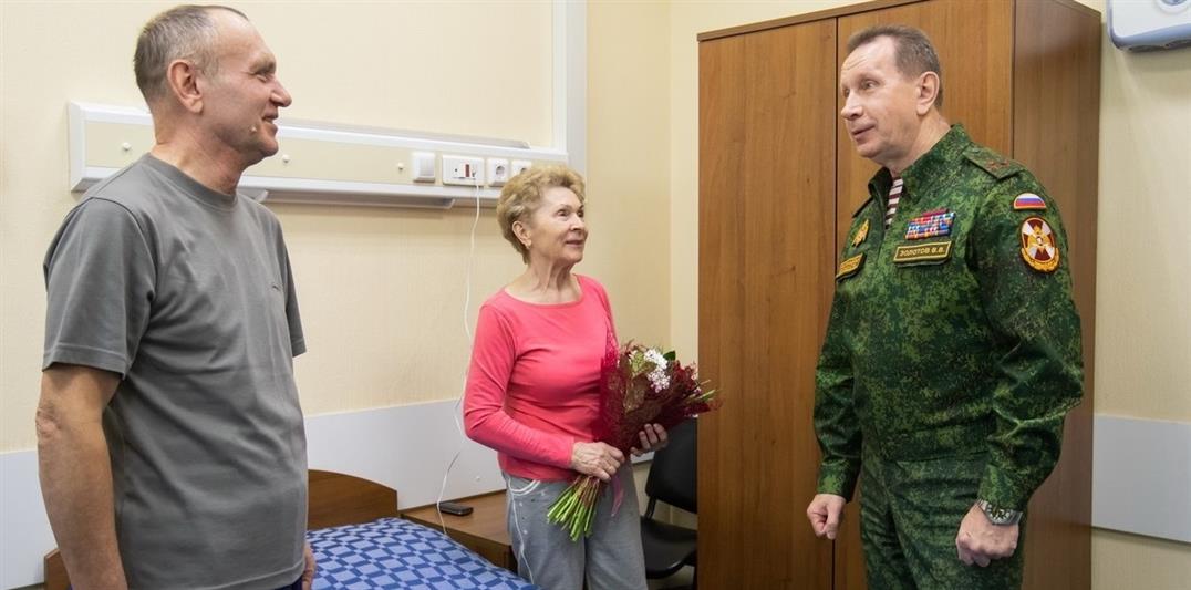 Генерал армии Виктор Золотов навестил военнослужащих и сотрудников, находящихся на излечении в госпитале Росгвардии (видео)