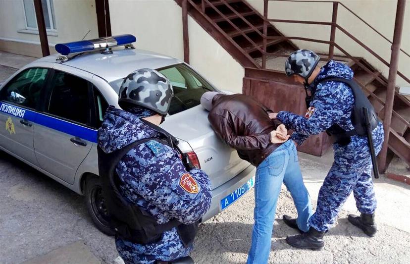В Крыму сотрудники Росгвардии пресекли проникновение злоумышленника на охраняемый объект