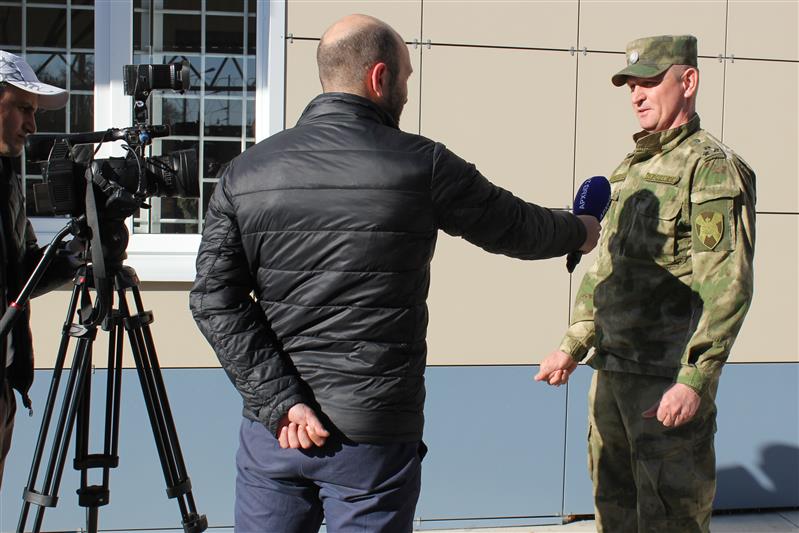 Журналисты Карачаево-Черкесии приняли участие в праздничном квесте Росгвардии