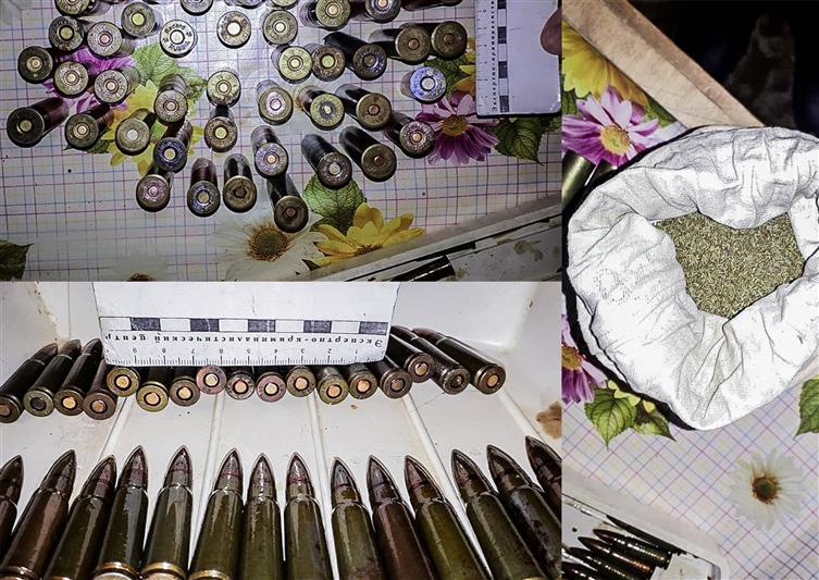 Жительница Пензенской области сдала в подразделение Росгвардии нелегально хранившиеся оружие и боеприпасы 
