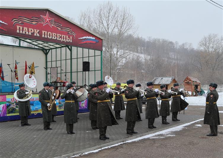 Оркестр штаба Приволжского округа Росгвардии открыл фестиваль «Крымская весна» в Нижнем Новгороде (видео)