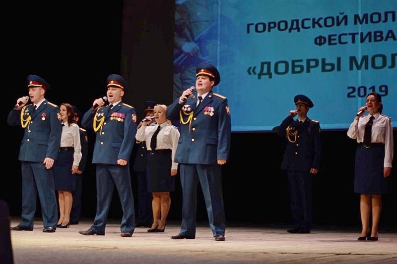 Ансамбль песни и пляски Южного округа выступил на фестивале, посвященном 100-летию со дня рождения Михаила Калашникова
