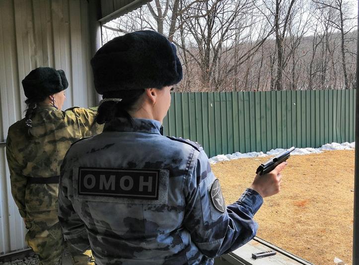 В Приморье завершился чемпионат краевого управления Росгвардии по стрельбе, посвященный столетию со дня рождения М.Т. Калашникова