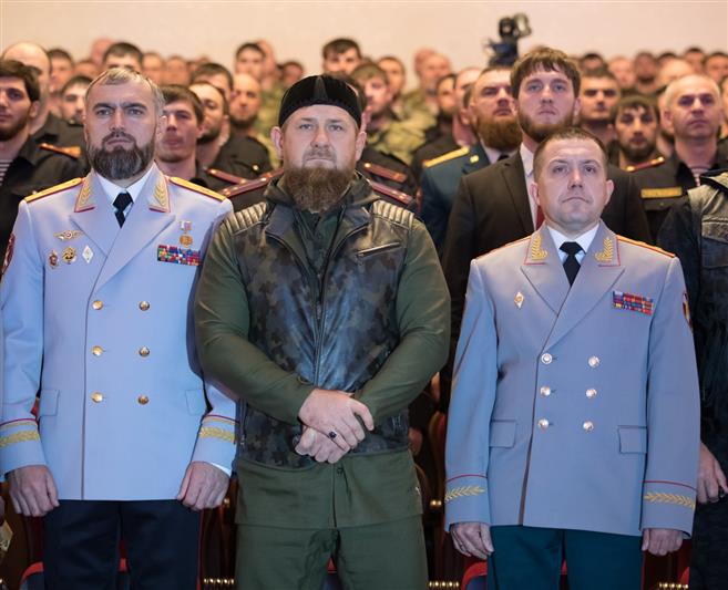 Глава Чеченской Республики наградил военнослужащих и сотрудников Росгвардии