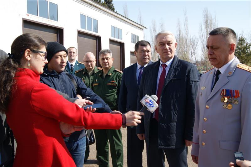 Росгвардейцы Приволжья отметили профессиональный праздник (фото)