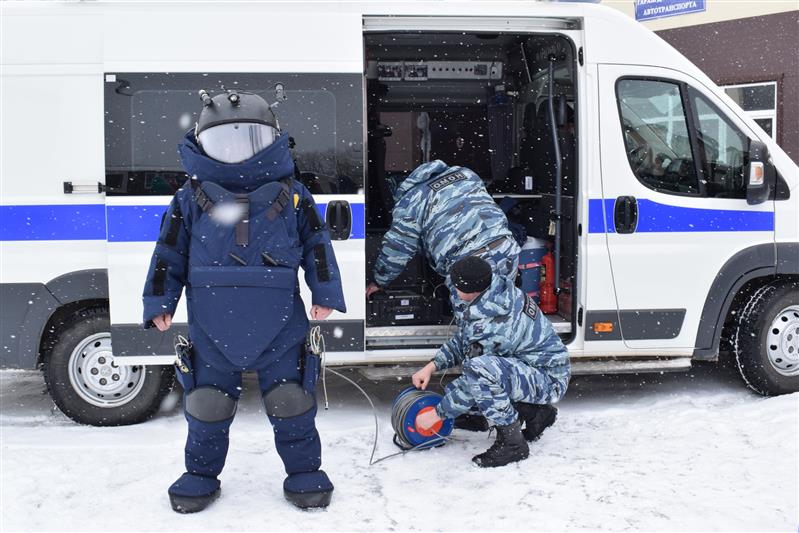 В Казани состоялся пресс-тур в честь 25-летия инженерно-технических подразделений ОМОН  
