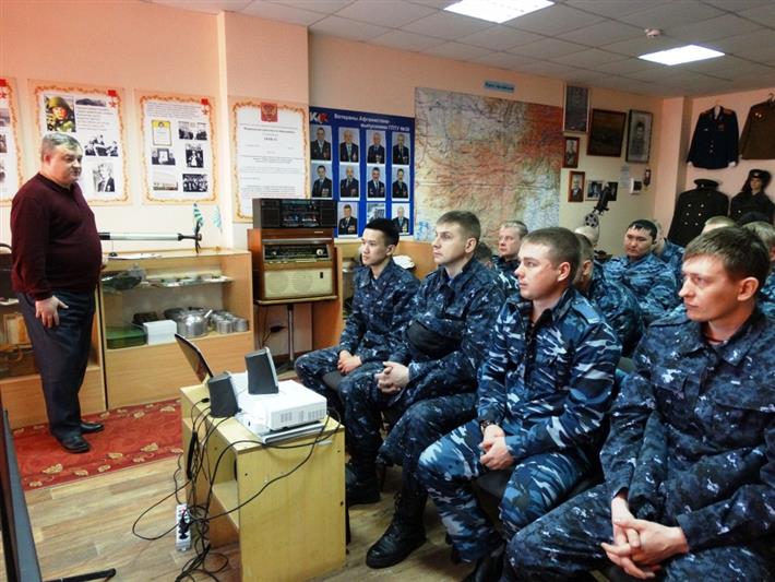В преддверии Дня Росгвардии будущим сотрудникам вневедомственной охраны рассказали о герое из «Витязя»