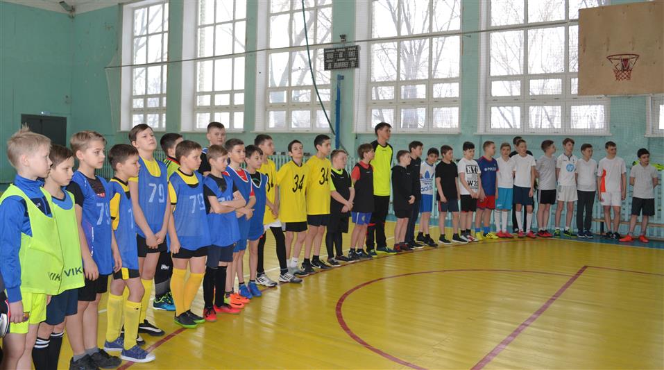 В Ульяновске состоялся городской турнир по мини-футболу среди школьников памяти военнослужащего войск правопорядка Виталия Кузяшина 