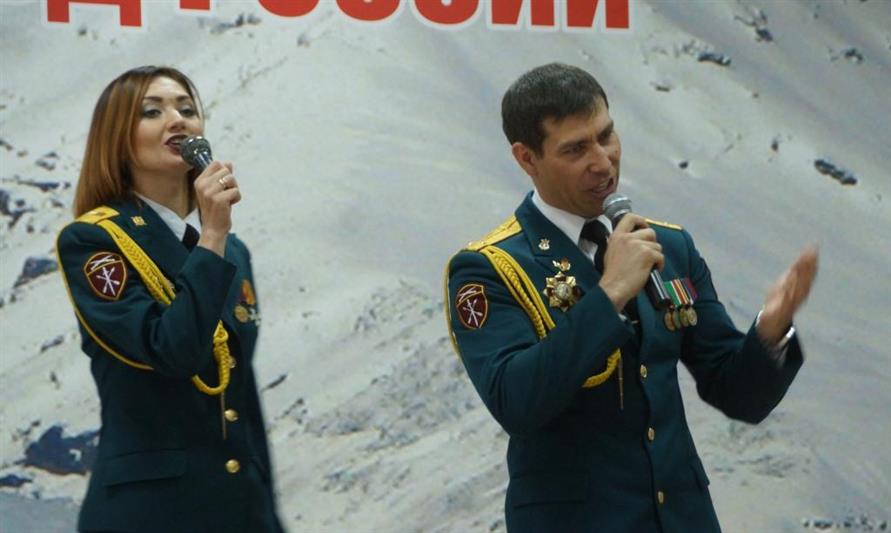В Объединенной группировке войск (сил) на Северном Кавказе состоялся праздничный концерт ко Дню Росгвардии