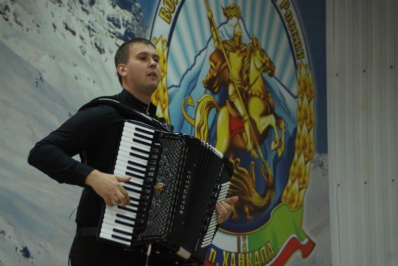 В Объединенной группировке войск (сил) на Северном Кавказе состоялся праздничный концерт ко Дню Росгвардии