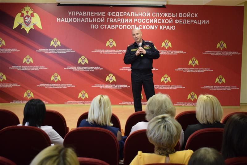В Северо-Кавказском округе Росгвардии прошли праздничные мероприятия по случаю 8 марта