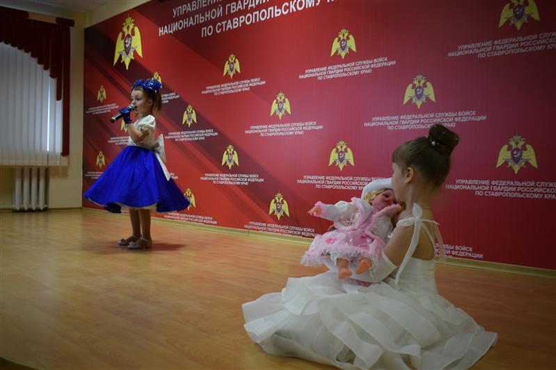 В Северо-Кавказском округе Росгвардии прошли праздничные мероприятия по случаю 8 марта