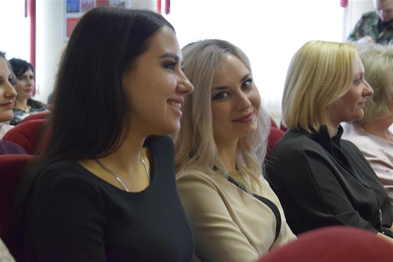 В Северо-Кавказском округе Росгвардии прошли праздничные мероприятия по случаю 8 марта
