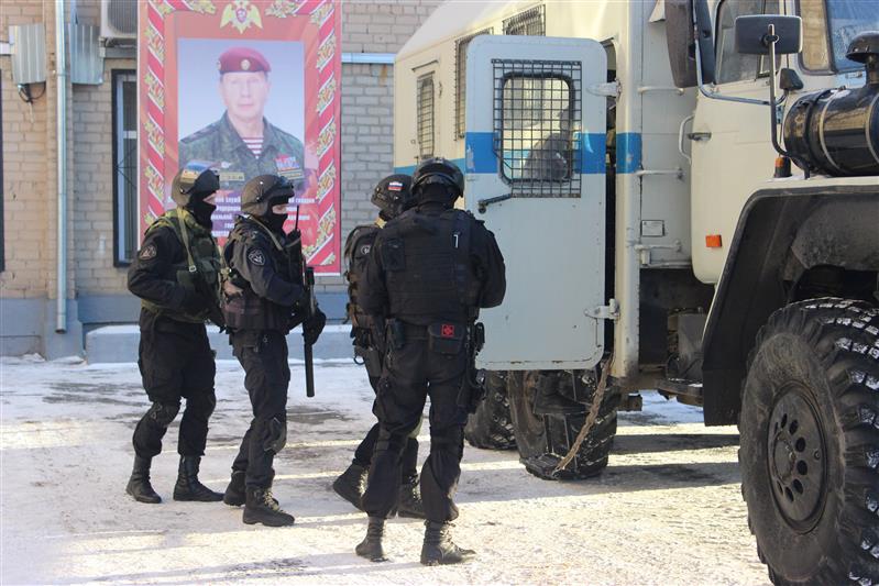 Челябинские подразделения Росгвардии приняли участие в мероприятиях, направленных на установление лиц, причастных к двойному убийству