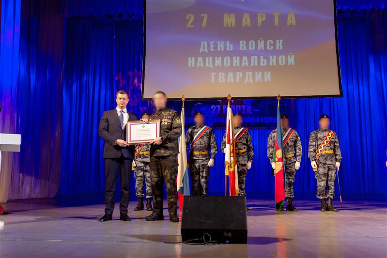 Военнослужащие и сотрудники Южного округа Росгвардии отметили профессиональный праздник (фото)