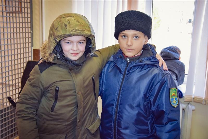 Воспитанники смоленского казачьего клуба побывали в гостях у отряда специального назначения «Меркурий» Росгвардии 