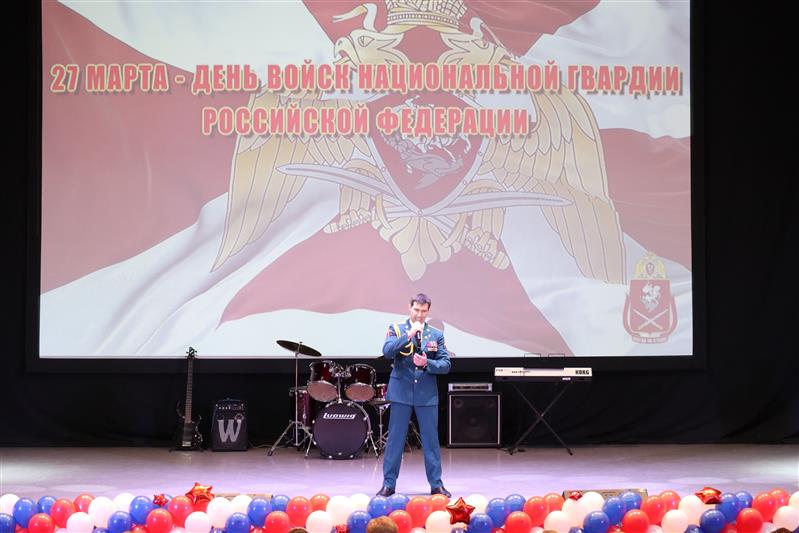В Пятигорске личный состав Северо-Кавказского округа Росгвардии поздравили с профессиональным праздником