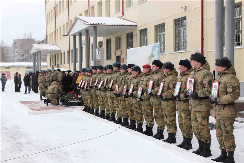 В нижнетагильском отряде спецназа «Урал» почтили память погибших военнослужащих