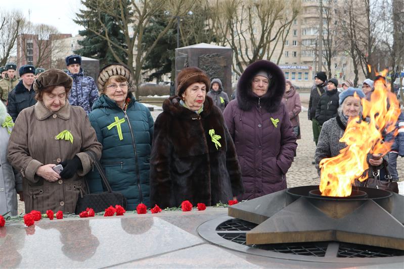 В Санкт-Петербурге прошел автопробег, посвященный Дню Росгвардии