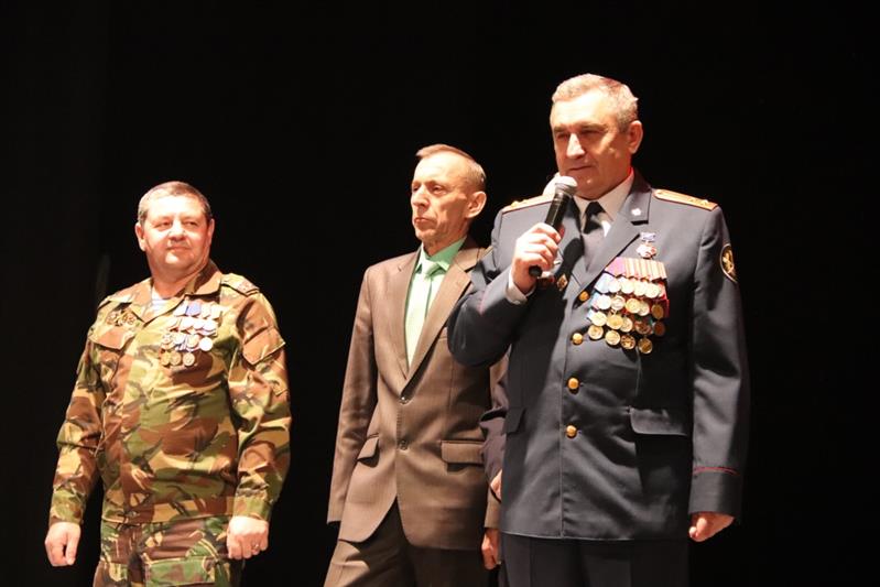 Росгвардейцы Восточного округа отметили профессиональный праздник (фото, видео)