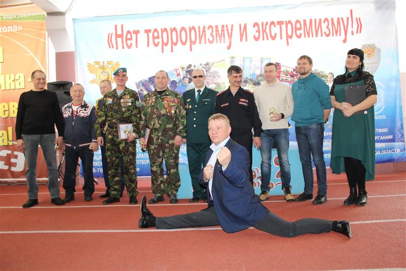 Саратовские росгвардейцы заняли все призовые места на областном турнире по рукопашному бою